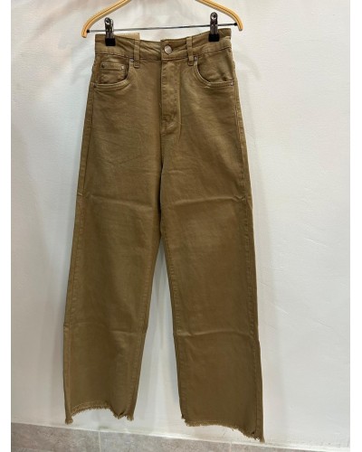 Vaquero deflecado tiro alto