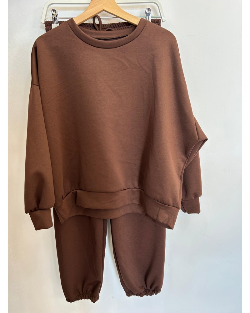 Conjunto chandal puño