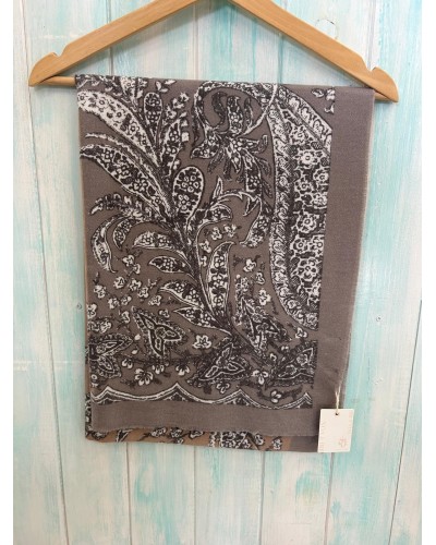 Pañuelo gris floral