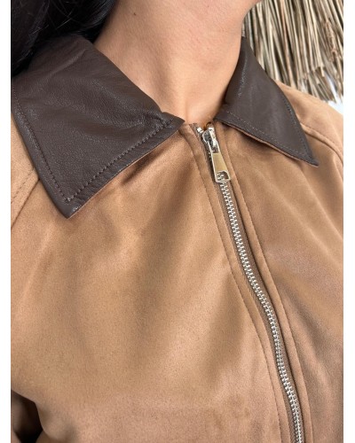 Chaqueta detalles polipiel