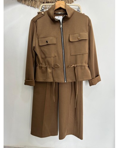 Conjunto deportivo chaqueta