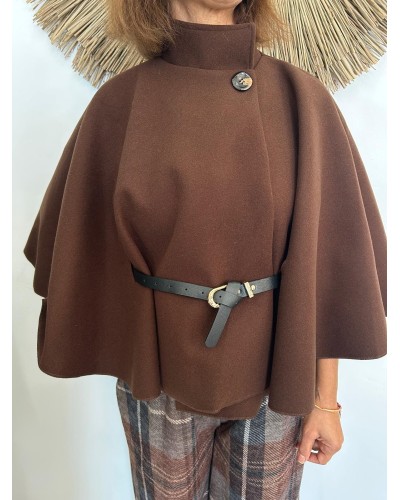 Capa poncho con cinturon
