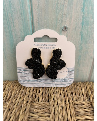 Pendiente media flor brillo