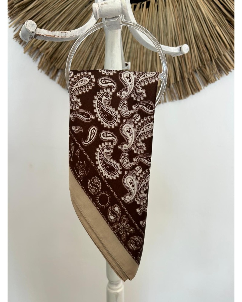 Pañuelo estampado VII