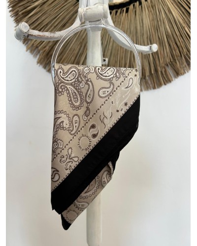 Pañuelo estampado VII