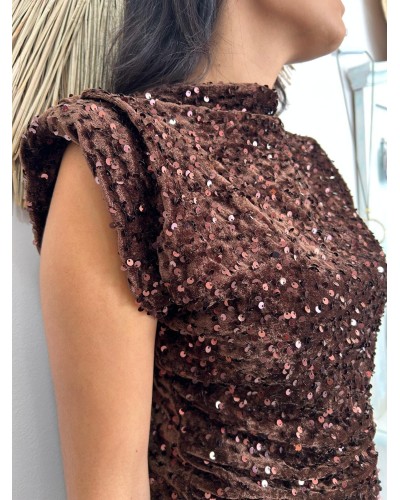 Camiseta hombreras lentejuelas