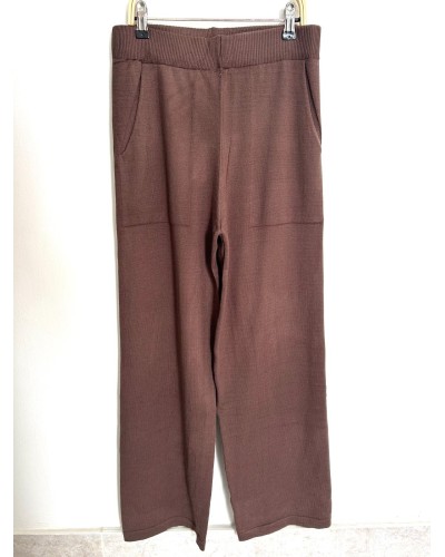 Pantalón punto marrón chocolate