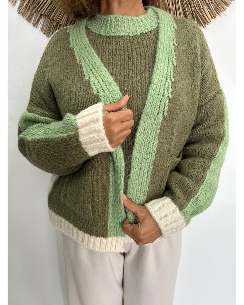 Rebeca de punto tricolor