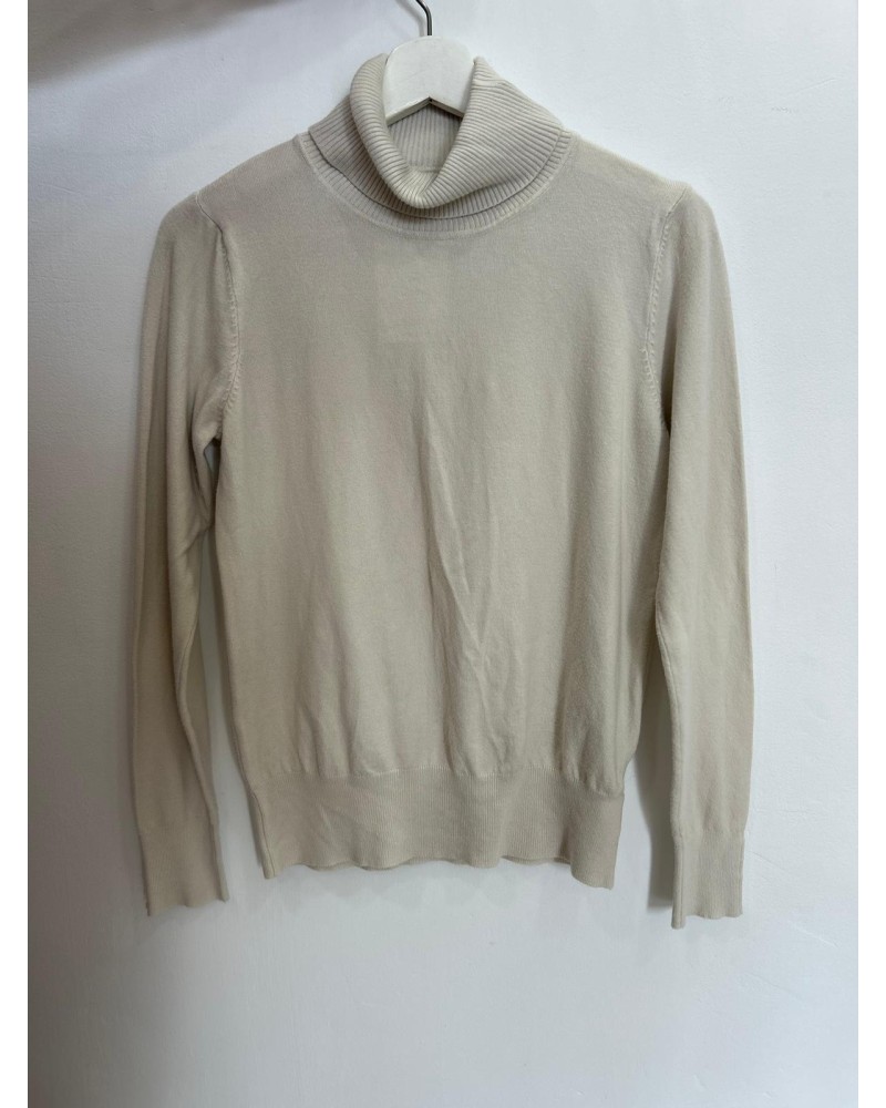 Jersey básico cuello alto