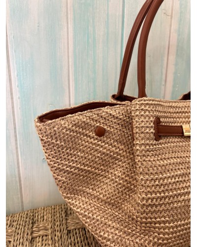 Bolso estilo rafia