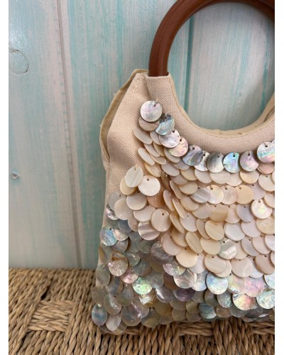 Bolso detalles nacarados